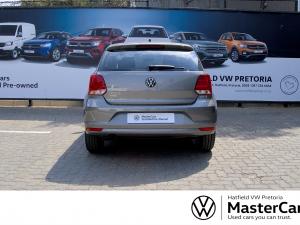 Volkswagen Polo Vivo hatch 1.6 Comfortline auto - Image 4