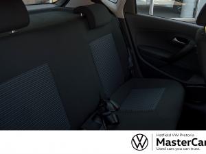 Volkswagen Polo Vivo hatch 1.6 Comfortline auto - Image 9