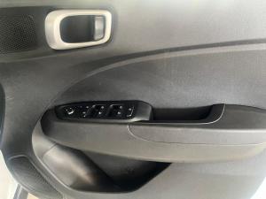 Hyundai Venue 1.0T Motion - Image 6