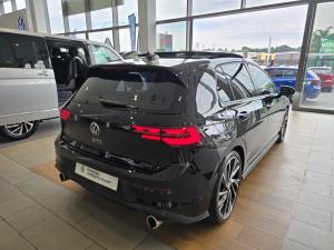 Volkswagen Golf GTI - Image 2