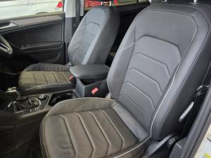 Volkswagen Tiguan Allspace 2.0TSI 4Motion Style - Image 15