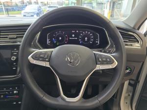 Volkswagen Tiguan Allspace 2.0TSI 4Motion Style - Image 23