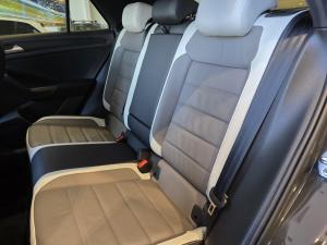 Volkswagen T-Roc 2.0TSI 4Motion R-Line - Image 13