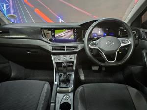 Volkswagen Polo hatch 1.0TSI Life auto - Image 10
