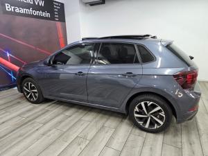 Volkswagen Polo hatch 1.0TSI Life auto - Image 14