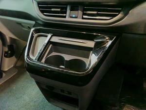 Ford Tourneo Custom 2.0SiT Active LWB - Image 15