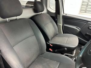 Nissan NP200 1.6i - Image 15