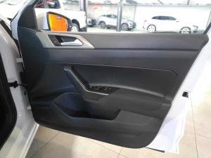 Volkswagen Polo 1.0 TSI Comfortline - Image 16