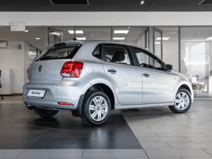 Volkswagen Polo Vivo hatch 1.6 Comfortline auto - Image 6