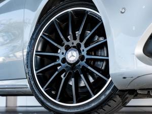 Mercedes-Benz A-Class A200 Style auto - Image 5