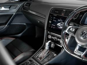 Volkswagen Golf GTI - Image 10