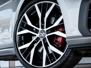 Volkswagen Golf GTI - Image 5