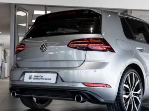 Volkswagen Golf GTI - Image 6