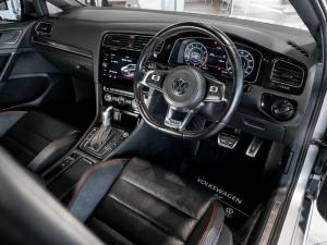 Volkswagen Golf GTI - Image 9