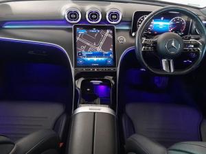 Mercedes-Benz C-Class C200 Avantgarde - Image 7