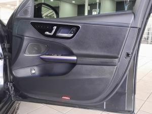 Mercedes-Benz C-Class C200 Avantgarde - Image 9