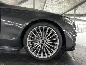 Mercedes-Benz C-Class C220d Avantgarde - Image 13