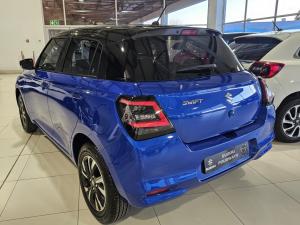 Suzuki Swift 1.2 GLX manual - Image 6