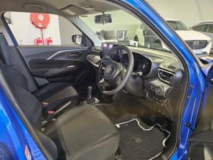Suzuki Swift 1.2 GLX manual - Image 8
