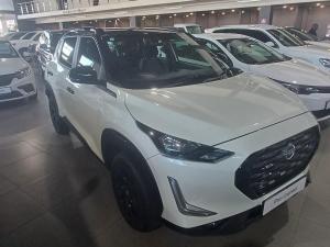 Nissan Magnite 1.0 Turbo Acenta Kuro auto - Image 3