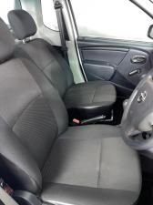 Nissan NP200 1.6i - Image 11