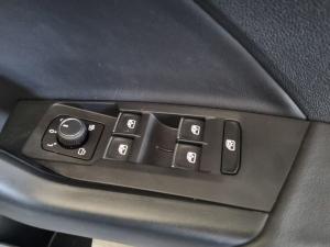 Volkswagen T-Cross 1.0TSI R-Line - Image 13