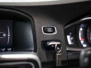 Volvo V60 Cross Country T5 AWD Inscription - Image 15