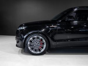 Land Rover Range Rover Sport D350 Dynamic HSE - Image 17