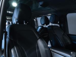 Mercedes-Benz V-Class V300d Avantgarde AMG Line - Image 13