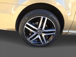 Mercedes-Benz V-Class V300d Exclusive - Image 15