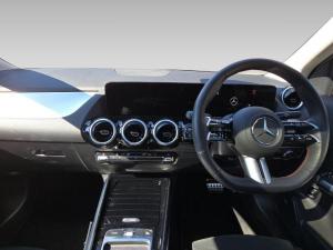 Mercedes-Benz GLA GLA200 Progressive - Image 11