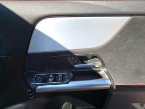 Mercedes-Benz GLA GLA200 Progressive - Image 17