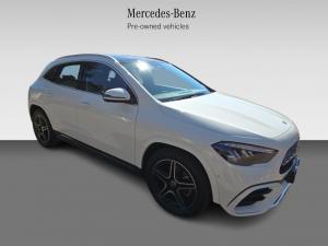 Mercedes-Benz GLA GLA200 Progressive - Image 3