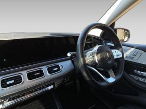 Mercedes-Benz GLE GLE300d 4Matic - Image 13