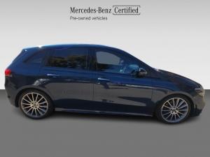 Mercedes-Benz B-Class B200d AMG Line - Image 8