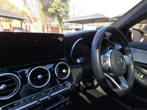 Mercedes-Benz C-Class C200 - Image 13