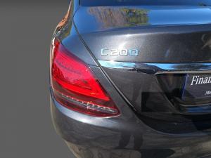 Mercedes-Benz C-Class C200 - Image 18