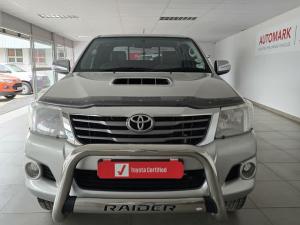 Toyota Hilux 3.0D-4D Xtra cab Raider Dakar edition - Image 4
