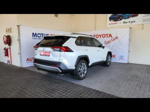 Toyota RAV4 2.0 VX - Image 2