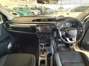 Toyota Hilux 2.4GD-6 Xtra cab Raider auto - Image 6