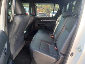 Toyota Hilux 2.8GD-6 48V double cab 4x4 Legend - Image 15