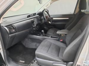 Toyota Hilux 2.4 GD-6 RB Raider automaticE/CAB - Image 7