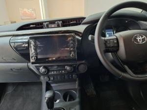 Toyota Hilux 2.8 GD-6 RB Legend automaticD/C - Image 6