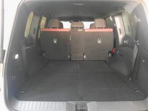 Toyota Landcruiser 300 V6 3.3D ZX - Image 16