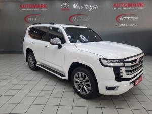 Toyota Landcruiser 300 V6 3.3D ZX - Image 1