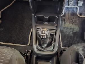 Suzuki Swift 1.2 GL - Image 10