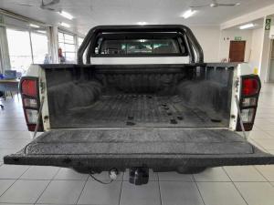 Isuzu KB 250 D-TEQ HO HI RiderD/C - Image 5