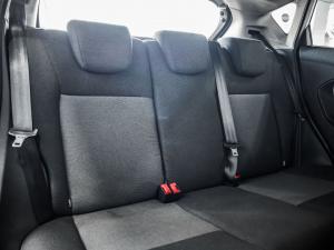 Ford Fiesta 5-door 1.4 Ambiente (aircon+audio) - Image 12