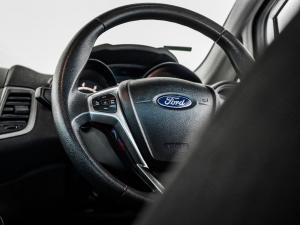 Ford Fiesta 5-door 1.4 Ambiente (aircon+audio) - Image 15