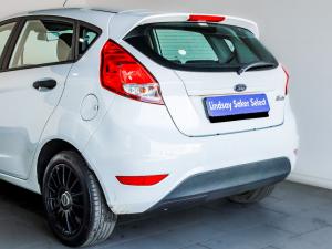 Ford Fiesta 5-door 1.4 Ambiente (aircon+audio) - Image 7